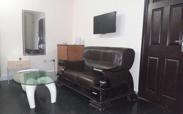 D'Luxx Villa & Suits