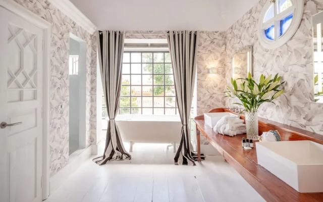 The Pearl - Marbella B&B