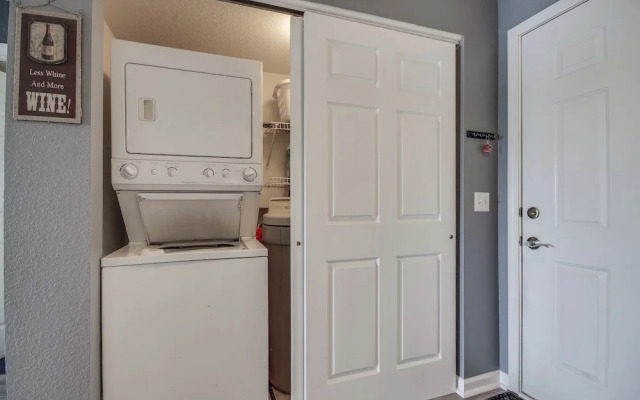 Pool + Dock Access: Osage Beach Retreat!