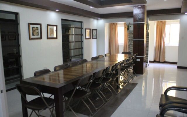 MC Hotel Lingayen