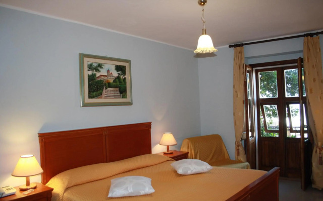 Hotel Edelweiss