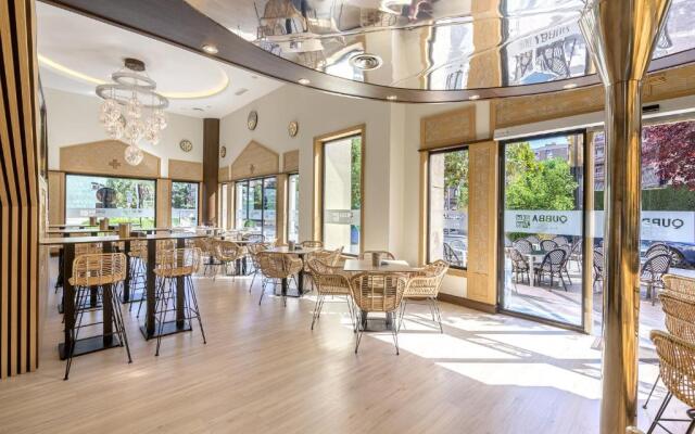 Saray Hotel