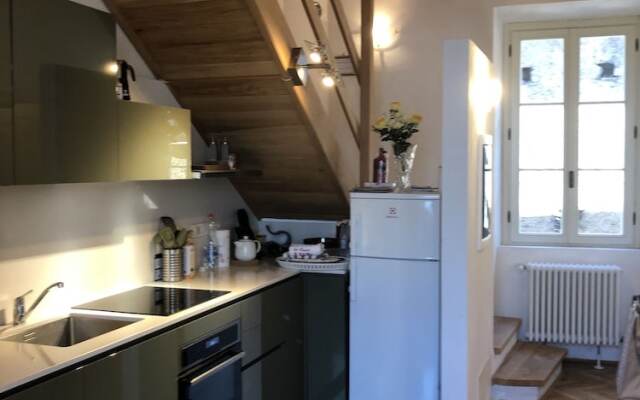 Villa Giudici Luxury app on the Lake