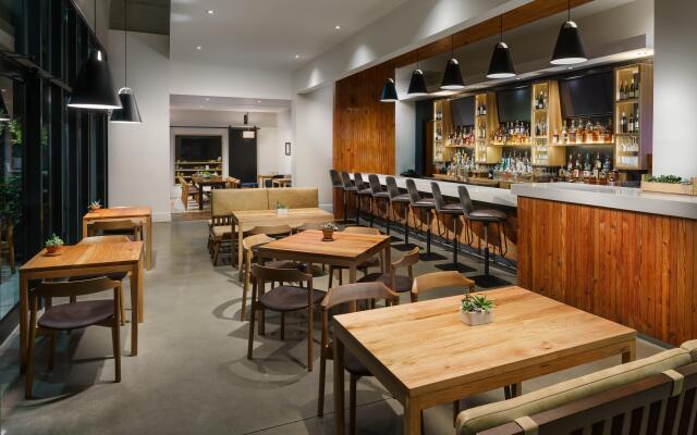 Hotel Indigo Athens University Area by IHG