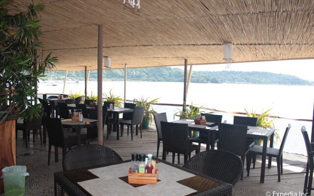 Mangrove Resort Hotel