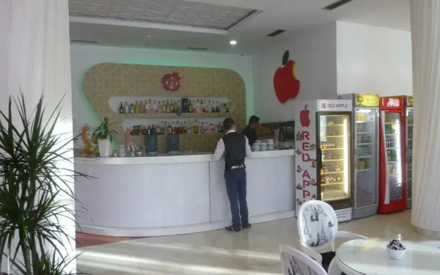 Hotel Red Apple