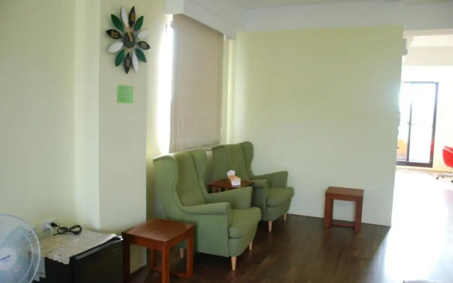 Yujing Warm Breezewarm x Sunny Sky Homestay