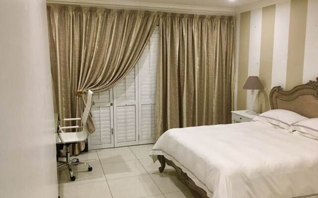 Sandton Shandon House