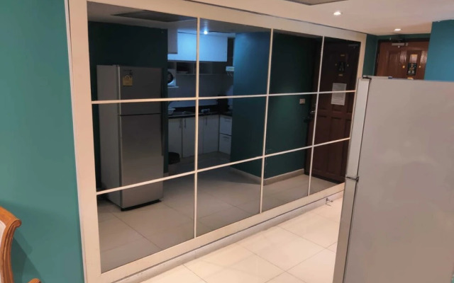 Apartments Omni Tower Direct Rooms Sukhumvit Soi 4