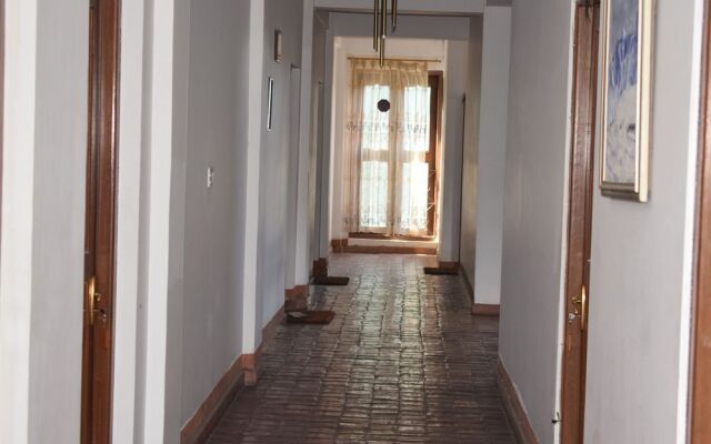 Hotel Kumari Inn