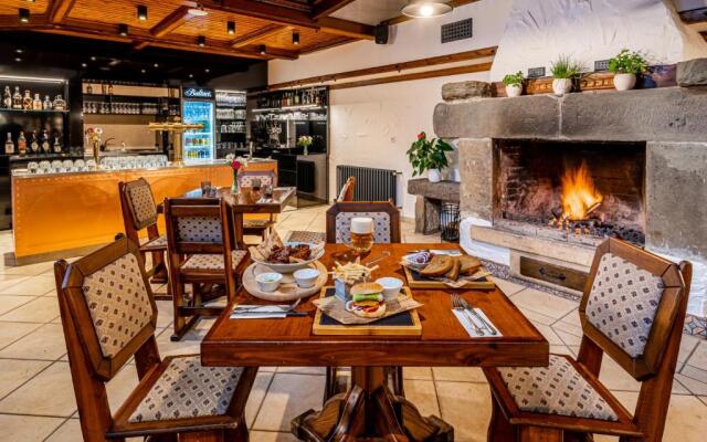 Hotel Baltaci Starý Zámek