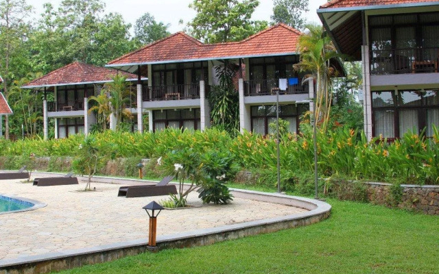 Whispering Waters Resorts Cochin