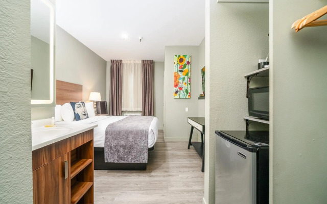 Urban Boutique Hotel