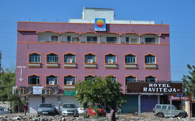 Hotel Ravi Teja