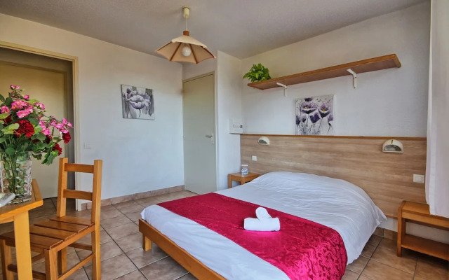 Azureva Brommat En Carladez