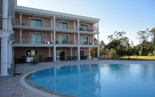 Sunny Golf Hotel