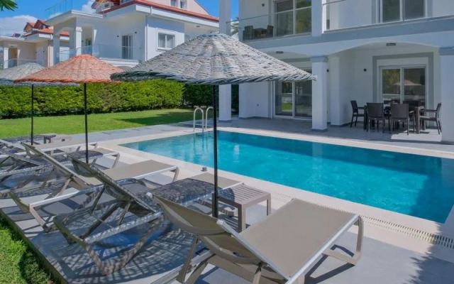 Villa Almira 2