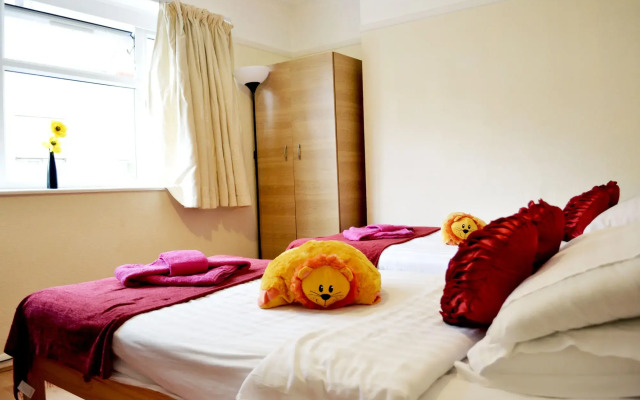 City London Hotel