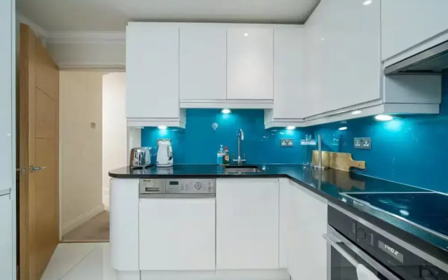 Great flat near St Pauls Cathedral