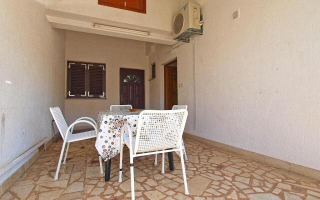 Apartmensts Nikola 1023