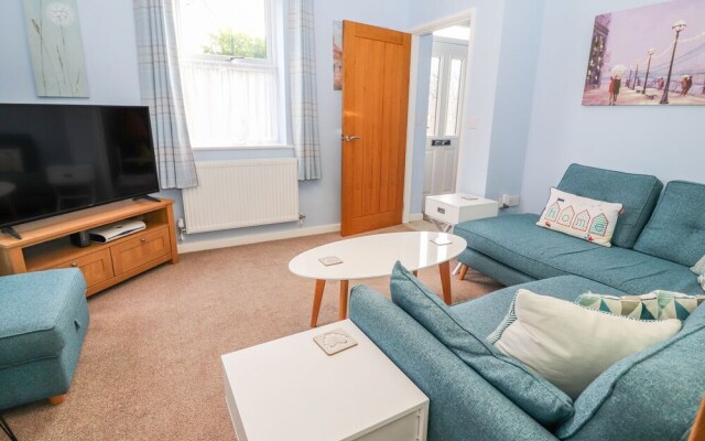 Canal View Cottage