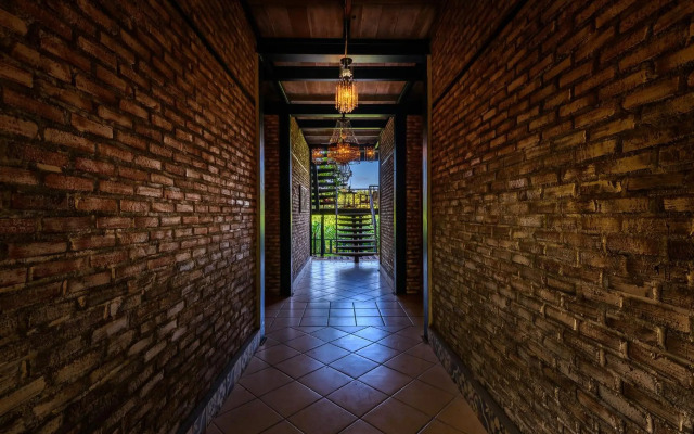 Taman Nauli Bed & Breakfast