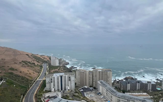 Oceana Suites Geomar II