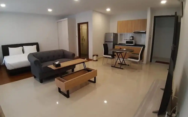 Apennines Condominium