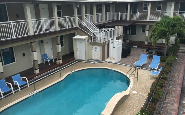 Caribbean Resort Suites