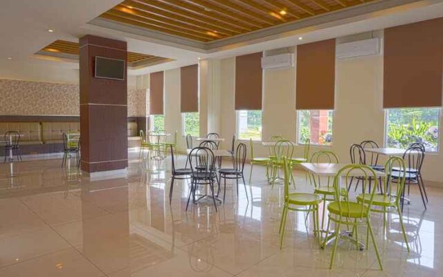 OYO 3269 Hotel Grand Sayang Park Makassar