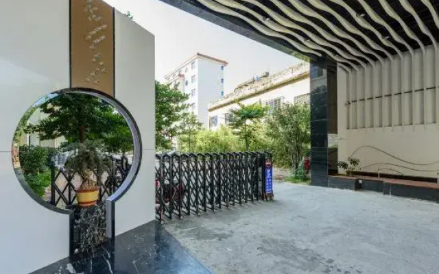 Fairyland Hotel (Beihai Old Street)