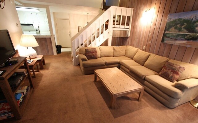 Summit #44 3 Bedroom Condo