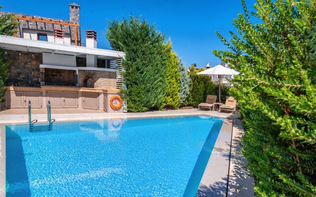 Beach Villa Penelope with private pool