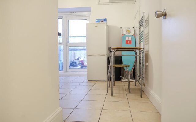 Sidney Street - Deluxe Double Room