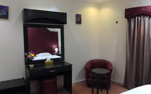 Desert Rose Hotel