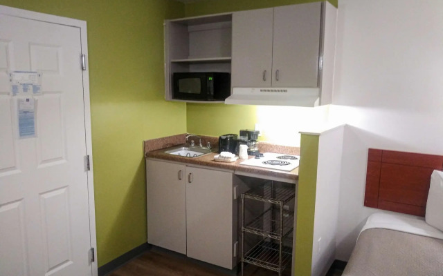 Suburban Extended Stay Hotel Hampton