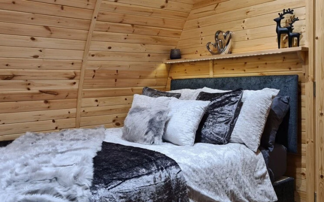 Loch Ewe Luxury Pods