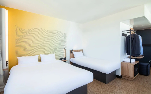 B&B HOTEL MASSY Gare TGV