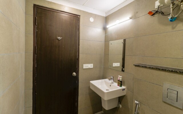 Tipsyy Inn Suites 007