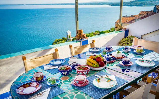 Borgo dei Saraceni - Domus Indomita