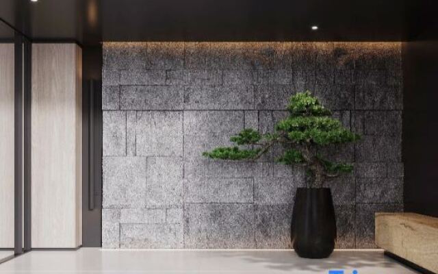 Sanchuan Hotel (Mingzhu Square Huaishang District Government Branch)