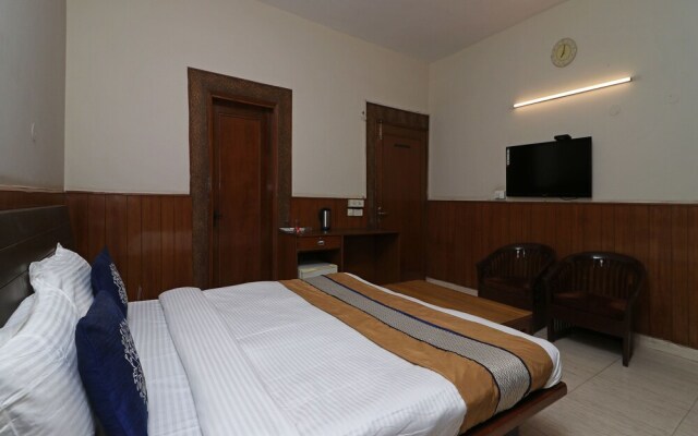 Oyo 10177 A Gulshan Continental