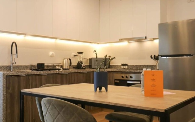 w Picturesque 2BR in Miraflores Near Larcomar