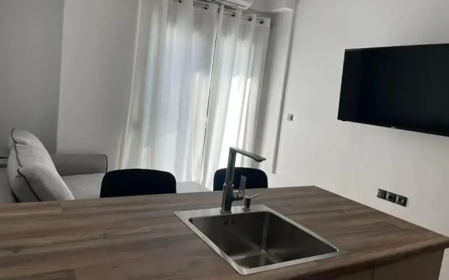 October Luxury Apartments Studio