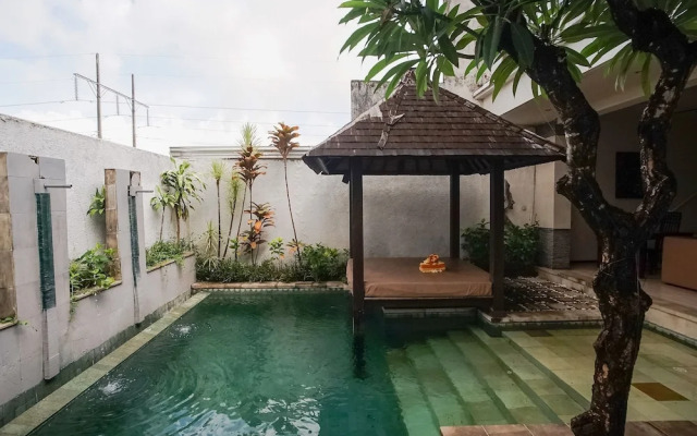 Queen Rose Villa & Spa