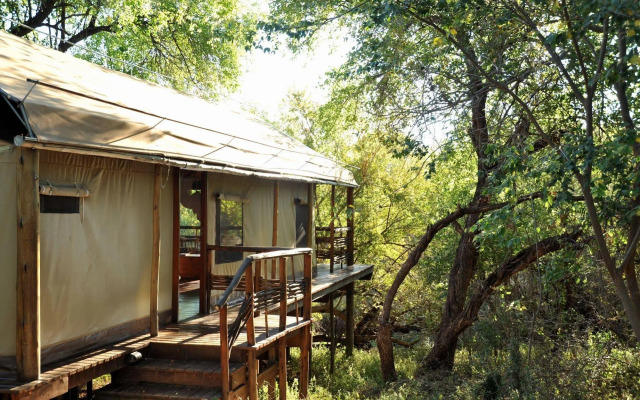 aha Thakadu River Camp