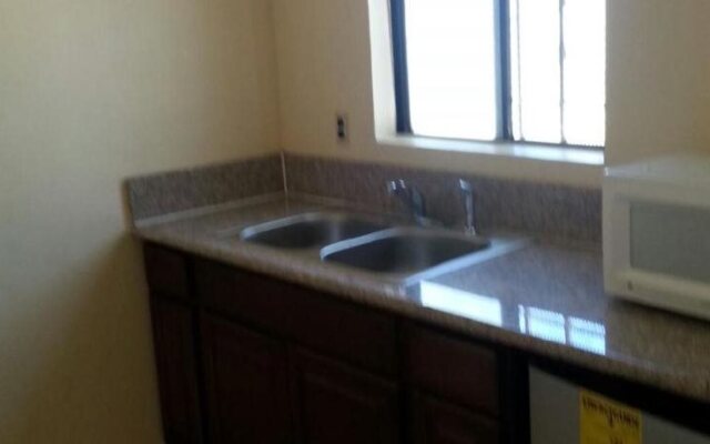 Mt. Gleason Motorlodge