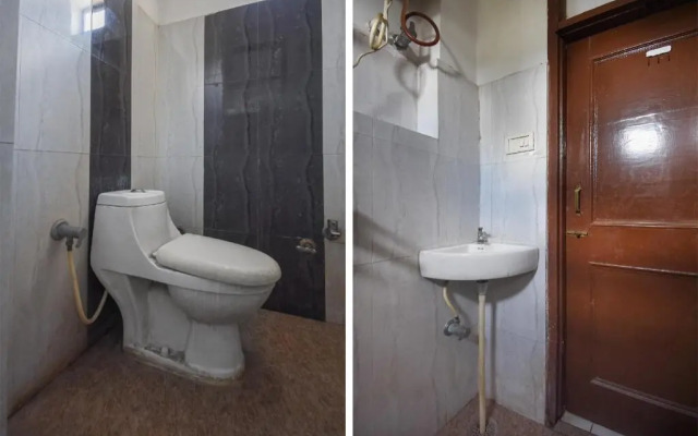 Grand Red Villa by OYO Rooms