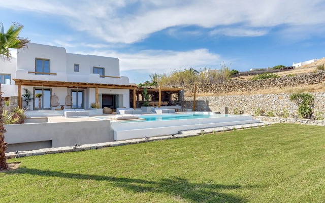 Villa Yasemin on the Rock