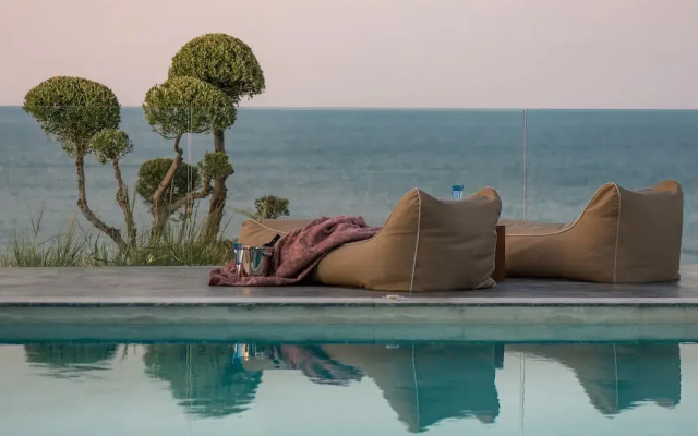 Sueño LUXURY VILLA 180 Iconic Sea View